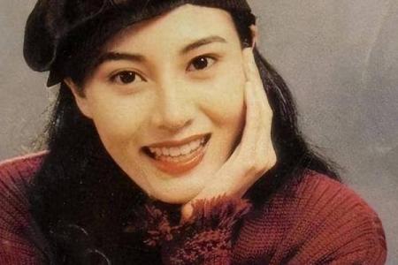 李嘉欣紫薇斗数