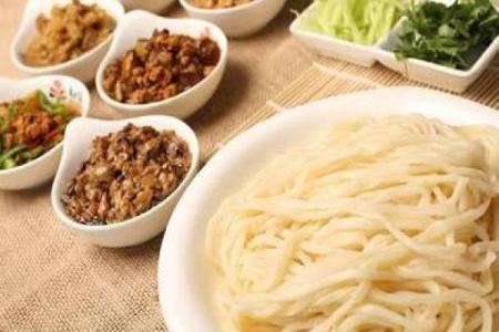 灵签占卜：4碗面，选哪一碗作为午饭，测你以后会拥有怎样的婚姻