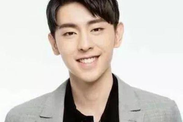 明星相信算命